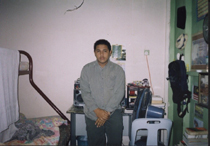 Gambar adik aku dlm bilik die...