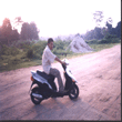 Bergambar ngan scooter adik aku gak.....